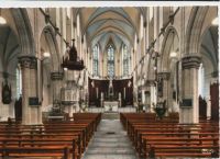 L'intérieur de l'église en 1970